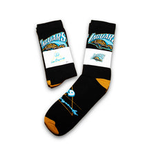 Load image into Gallery viewer, 95&#39; Touchdown Crew Socks
